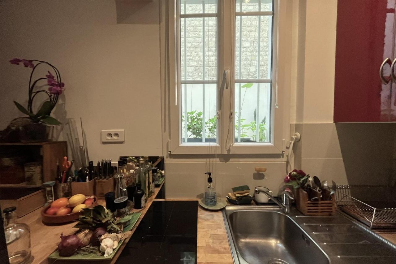 Charming Apartment In The Heart Of Parigi Esterno foto